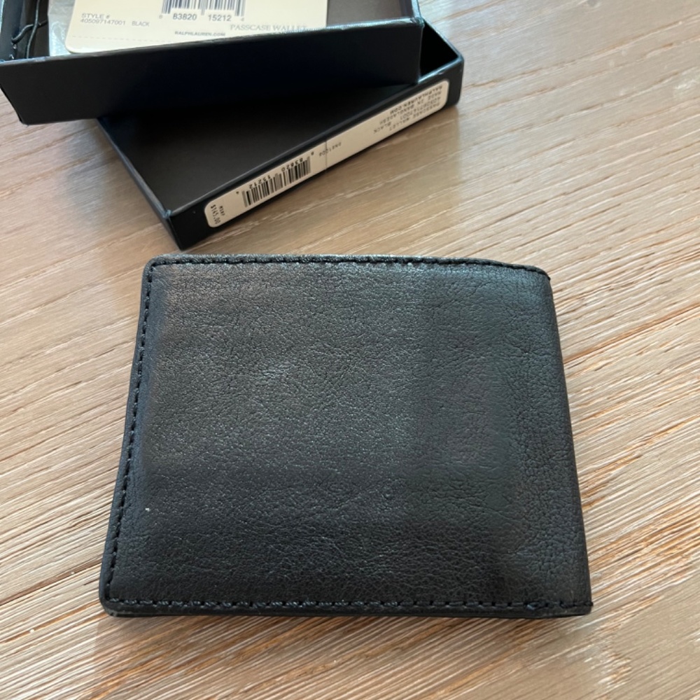 Wallet - Picture 5 of 5